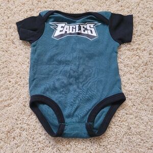 NFL Team Apparel 3/6M Short Sleeve Bodysuit Philadelphia Eagles Football